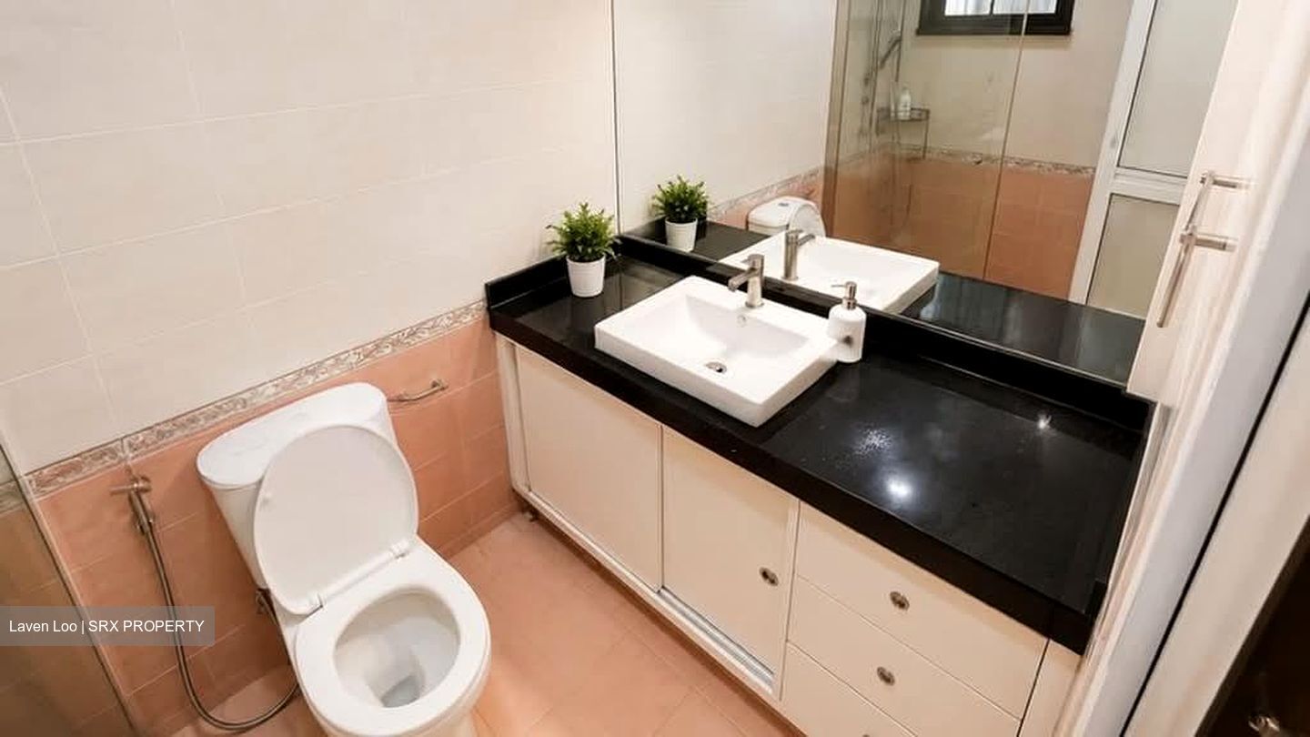 Blk 56 Strathmore Avenue (Queenstown), HDB 5 Rooms #601033411